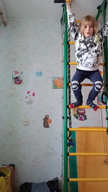 тик