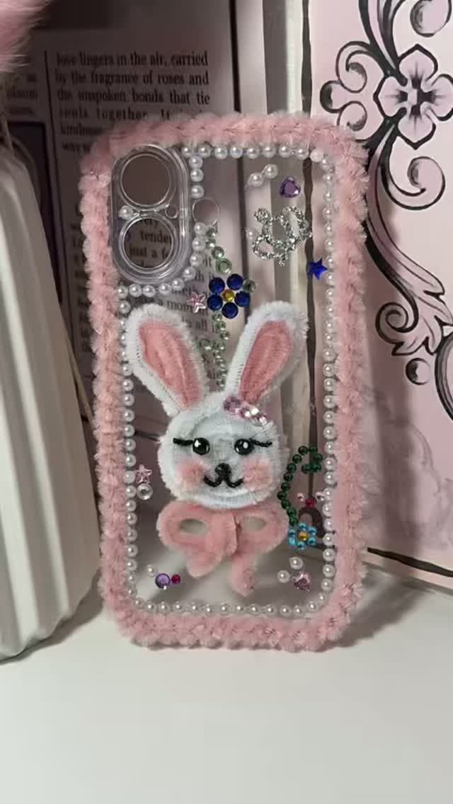 Милый чехол из синельной проволоки 💖