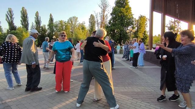 Небо пополам..... 14.08.26.
