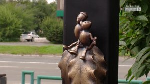Братск начали заселять лесные человечки