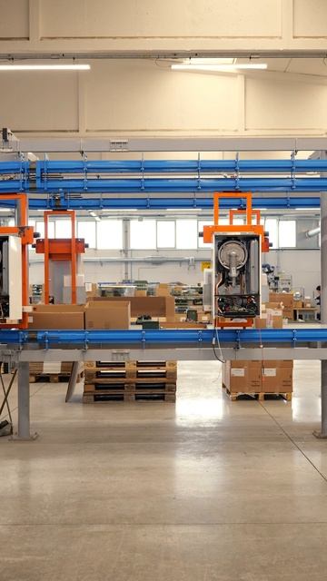Зоны предварительной сборки на заводе ITALTHERM 🇮🇹
