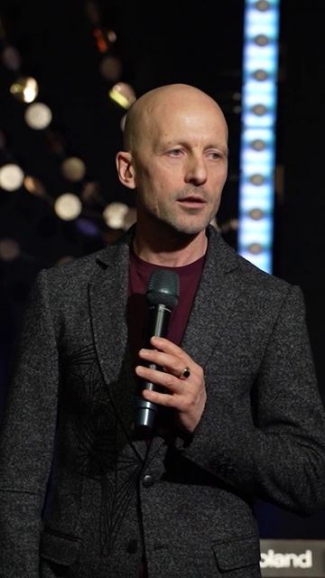 Помнить пример двух безымянных женщин