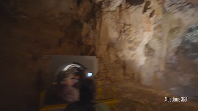INCREDIBLE Ride On World's LONGEST CAVE TRAIN ｜ 18-Min Ride DEEP Inside A Cave!