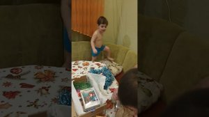 Вскрытие подарка 2023