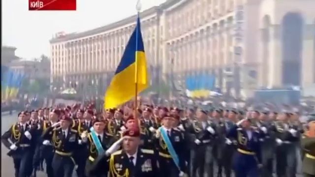 Киев. 9 мая 2010 года. Когда все ещё были в адеквате. 

По Крещатику также прошли коробки из России