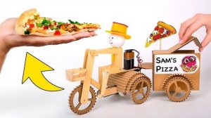 Забавный Робот - Доставщик Пиццы из Картона
