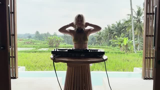 VICCTORIAME @ Bali, Indonesia. Minimal House & Deep Tech Mix