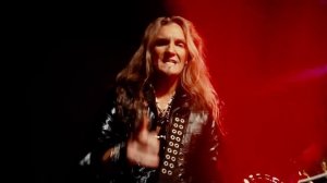 Whitesnake - _Shut Up _ Kiss Me_ (Official Music Video - Jaguar Edit)(720P_HD).mp4
