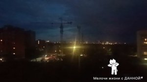 ЕЛЕНА КАРПУК**УСТАЛА, ХВАТИТ, НАДОЕЛО**......... САМАЯ ХРУПКАЯ ВЕЩЬ НА ЗЕМЛЕ_ЭТО ЛЮБОВЬ. БЕРЕГИТЕ ЕЁ
