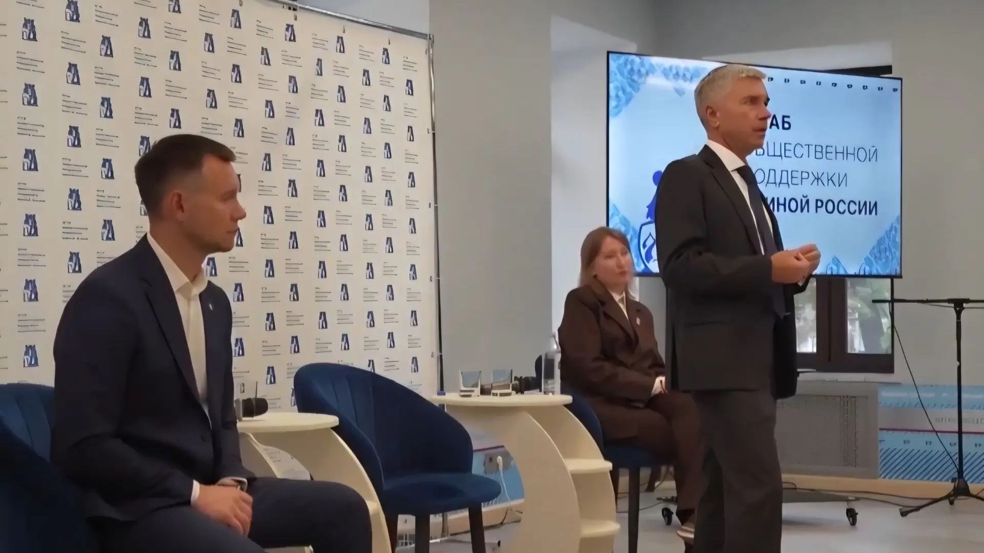 Ярославль посетил известный журналист и политик Евгений Ревенко