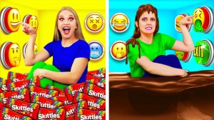 1000 Загадочных Кнопок и Только Одна Тебя Спасет # Съедобная Битва от Fun Challenge