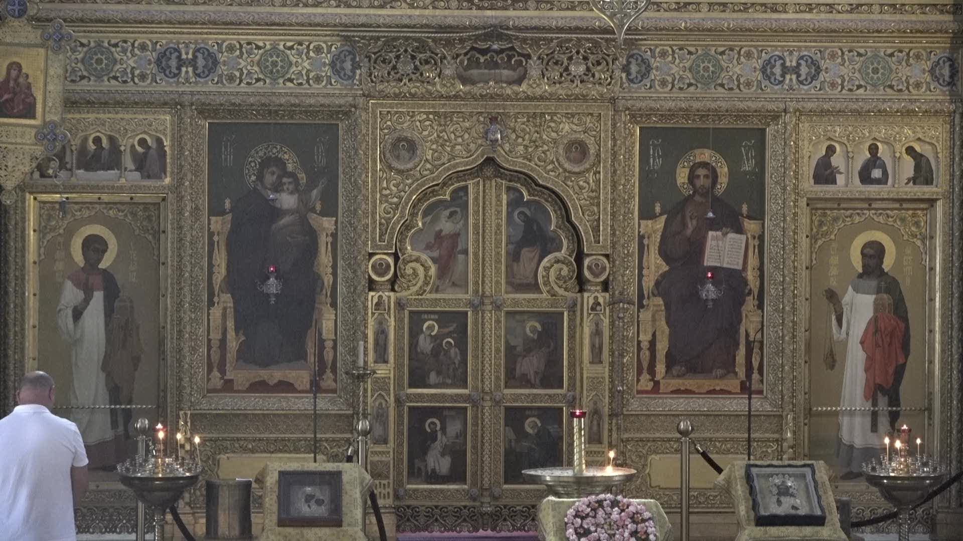 15.08.2026 Литургия. Перенесение мощей св. первомученика и архидиакона Стефана