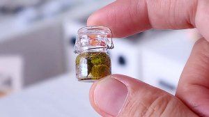 МИНИАТЮРНАЯ ГОТОВКА: ЖАРЕНЫЙ РИС ЧЕЛОВЕКА-МУРАВЬЯ И ОСЫ | ЧЕЛЛЕНДЖ ГИГАНТСКОЙ ГОТОВКИ
