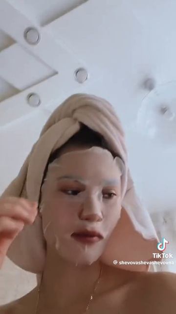 Продалась