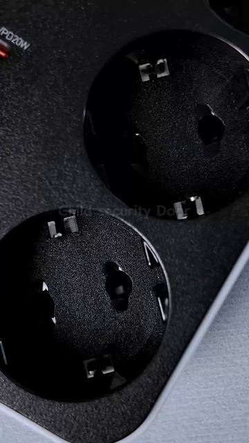 Удлинитель LDNIO EU со стабилизатором 3 розетки 6 USB