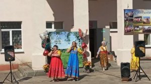 «А в деревне» Ансамбль «Золотая хохлома