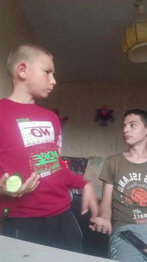 кнам пришёл новый посетитель