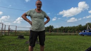 18_Сбежали от детей поесть, жена колдует и красим шифер
