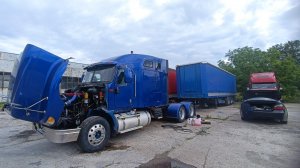 International 9400i Cummins n14 регулировака моторного тормоза и уровень пола от евро прицепа и тд..