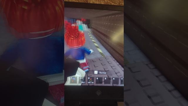 СТРАШНЫЙ БЭКРУМС В ROBLOX