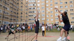 Игра во дворе. В Ревде за Кубок «Интер, 36» сразились 16 любительских волейбольных команд