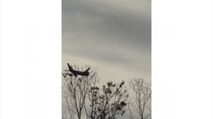 В небе Якутска часами летает самолет — это испытание техники