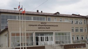 Шаганэ Баймурзаева осмотрела детский сад и школу в Махачкале, где ликвидируют последствия паводков