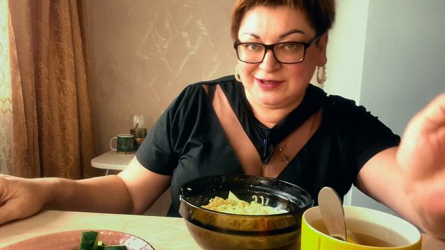 Халатик,халатик-ГЛАВНОЕ лосины/А для похудения и лапша/МОЯ еда Для похудения 😉/МУКБАНГ