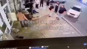 Толпа насмерть забила бойца СВО прямо на тротуаре в Ессентуках

Отец троих детей Сергей Чуденцо