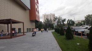 Соскучилась по магазинам.