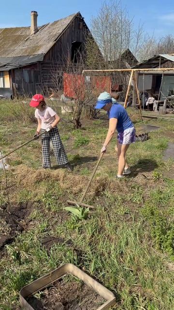 Как ваши майские? У вас шашлык или огород?😂   #майские #шашлык #огород