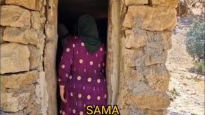 В дом Саманы проникла ядовитая змея.