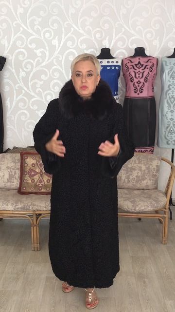 Перешив объемной шубы из каракуля на удлиненную куртку  #Иринаберзина  #меха