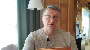 ФЕДОР ДОСТОЕВСКИЙ 
Все товарищи прослышали, собрались меня судить в тот же день: «мундир, дескать, з
