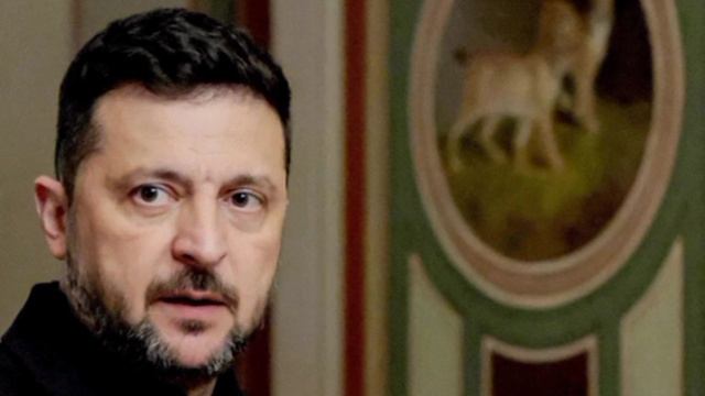 «Крик о помощи». 

Зеленский оказался в крайне сложной ситуации из-за нехватки ракет для Patriot