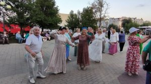 Поцелуй, обними.... 15.08.26.