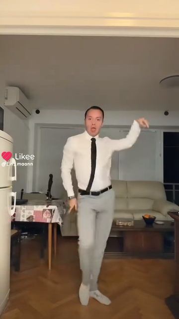 1000007040.mp4