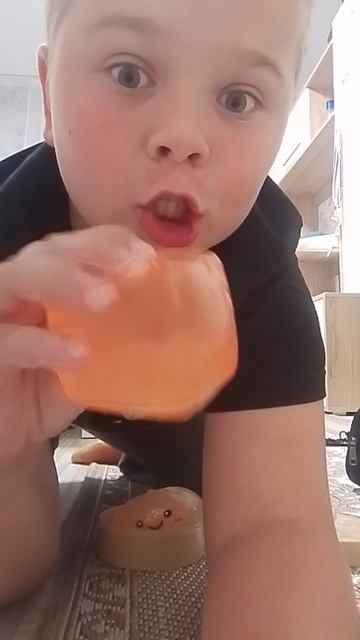 я рыганутый тамплинг, и Квинка≧﹏≦