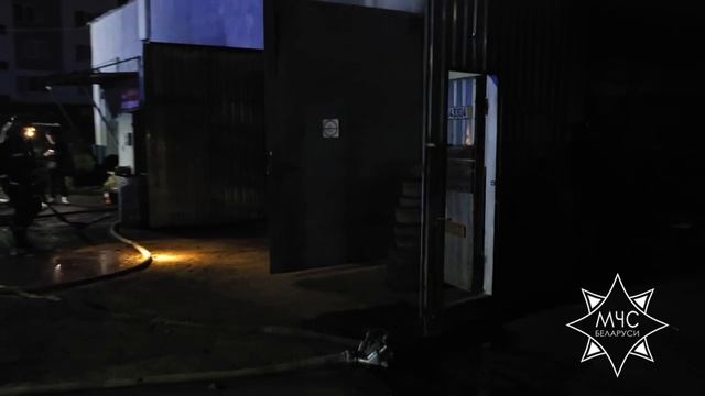 В Минске пожар случился на СТО