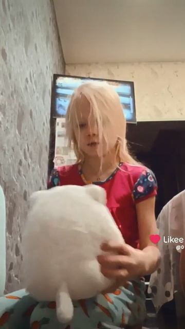 делюсь с котом 👺👺👺👺👺