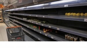 В магазинах сопредельного государства пропали продукты начинается голод