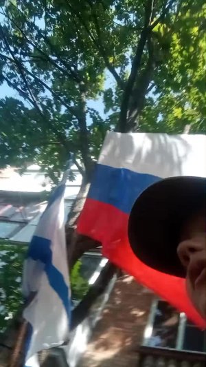 Стучимся в дверь