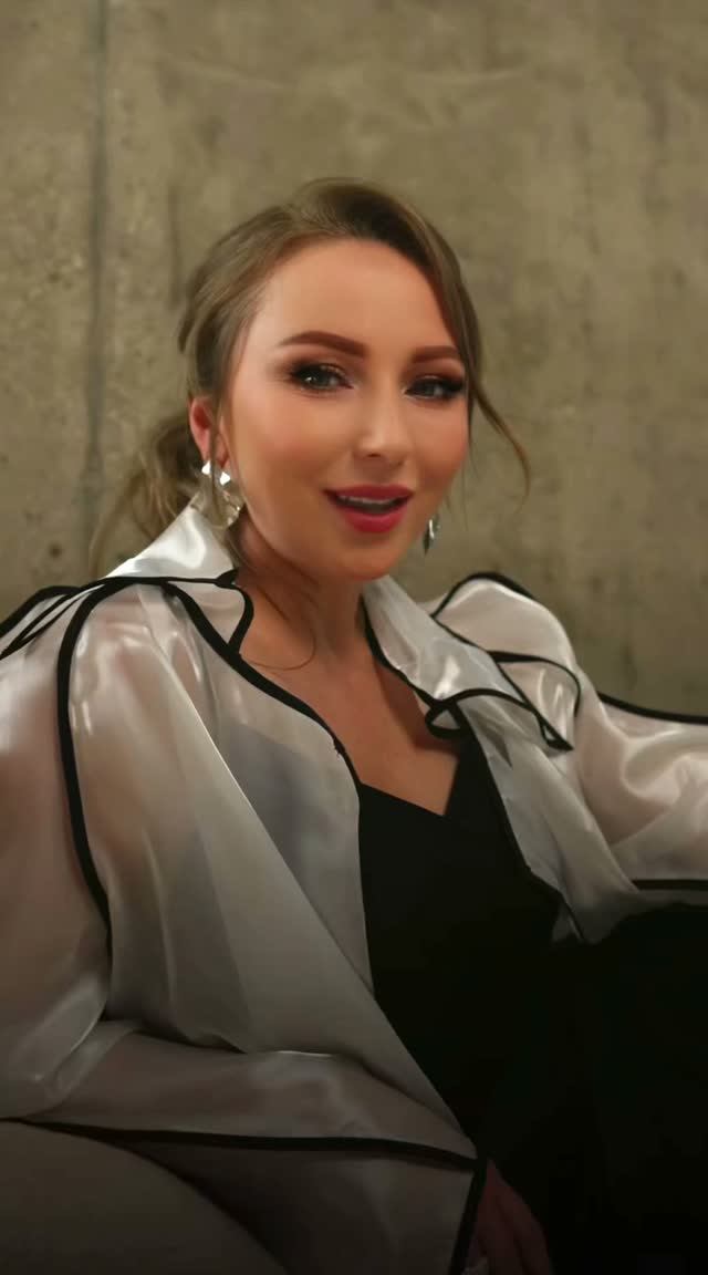 Нина Фокина - Курю (cover). Споём вместе знакомую песню? #нинафокина #ninafokina #music #shorts