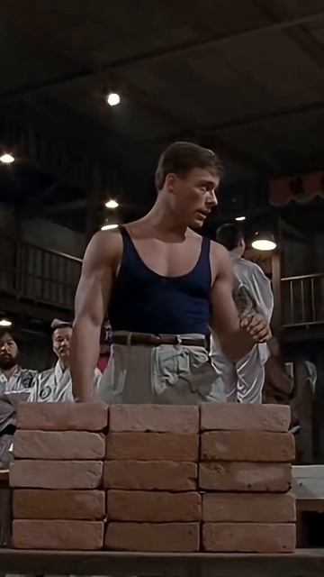 🎬Кровавый спорт (1988)