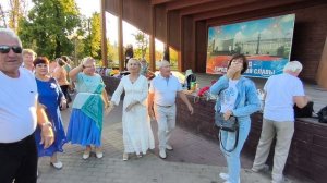 А художник берёт краски..... 15.08.26.