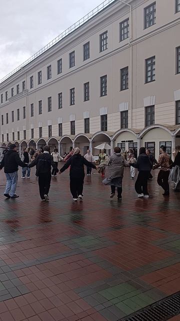 получила заряд энергии