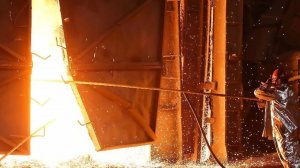 Гигант металлургии сопредельного государства приостановил работу после ракет