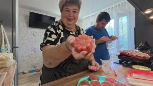 Домашние дела как у многих из вас/ томаты впрок, боковые огурчики, пицца  как пиццерии./