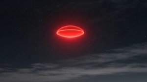 НЛО вылетает из бухты над морем гаснет, а потом быстро улетает и светится.
