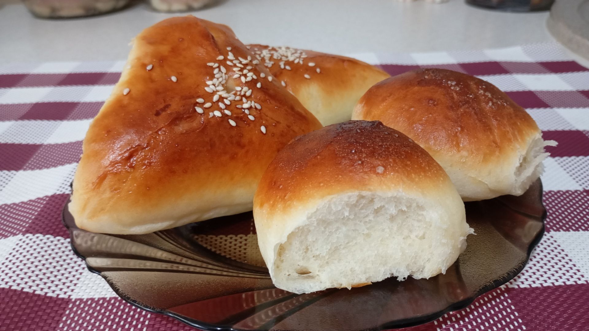 ПИРОЖКИ с Творогом и сыром   и  СЛАДКИЕ Булочки.